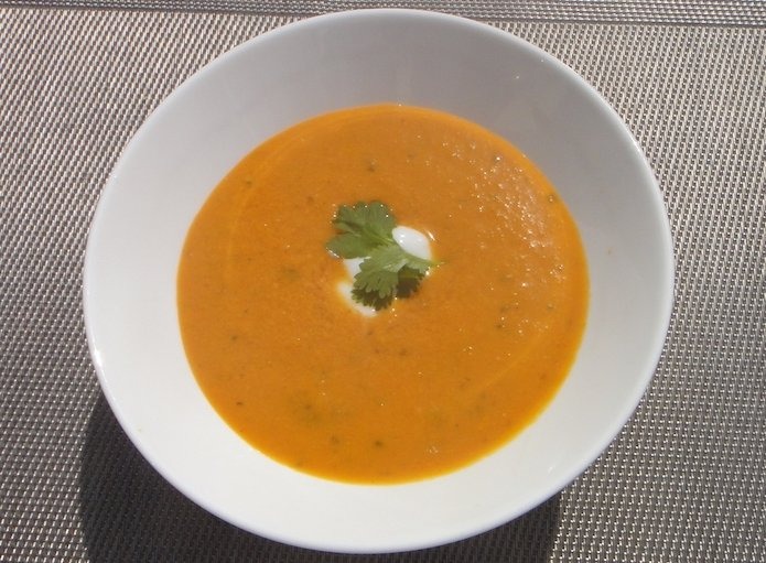 Soupe épicée thaïlandaise