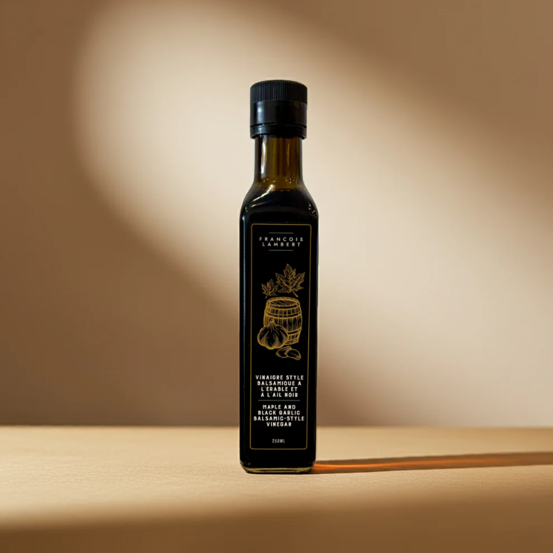 Vinaigre style balsamique à l’érable et à l’ail noir